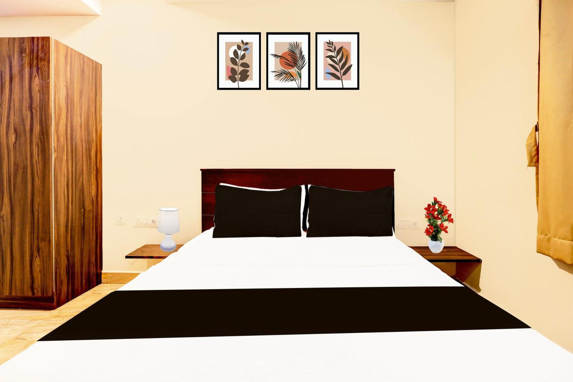 Super Hotel O Mahanadu Formerly Akshaya Bheemas Vidzsajavádá Kültér fotó