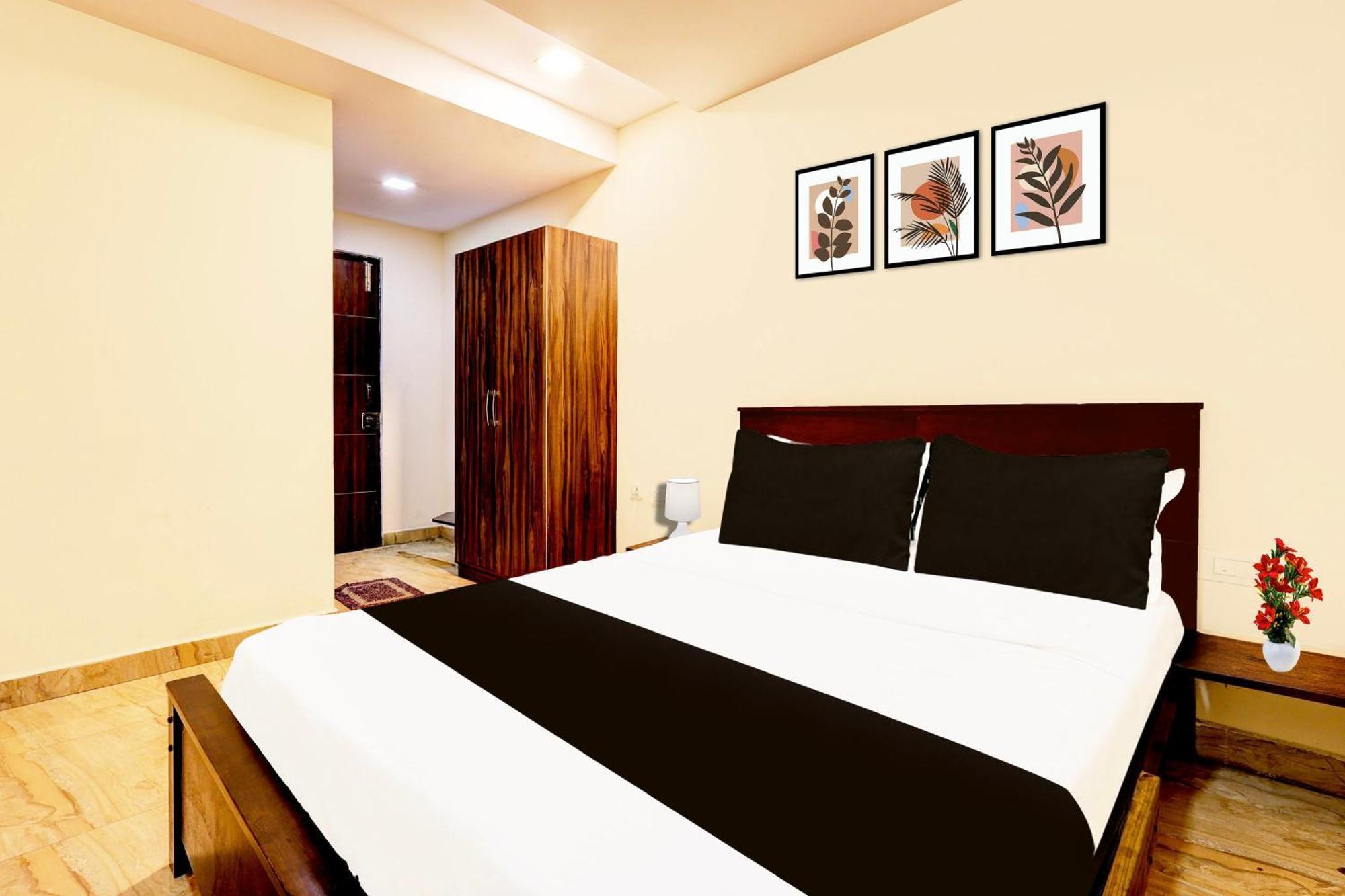 Super Hotel O Mahanadu Formerly Akshaya Bheemas Vidzsajavádá Kültér fotó