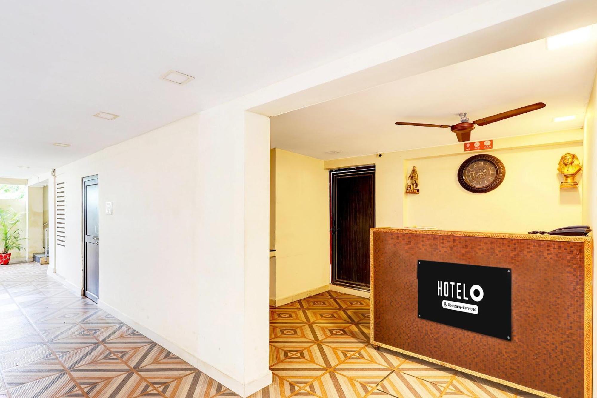 Super Hotel O Mahanadu Formerly Akshaya Bheemas Vidzsajavádá Kültér fotó